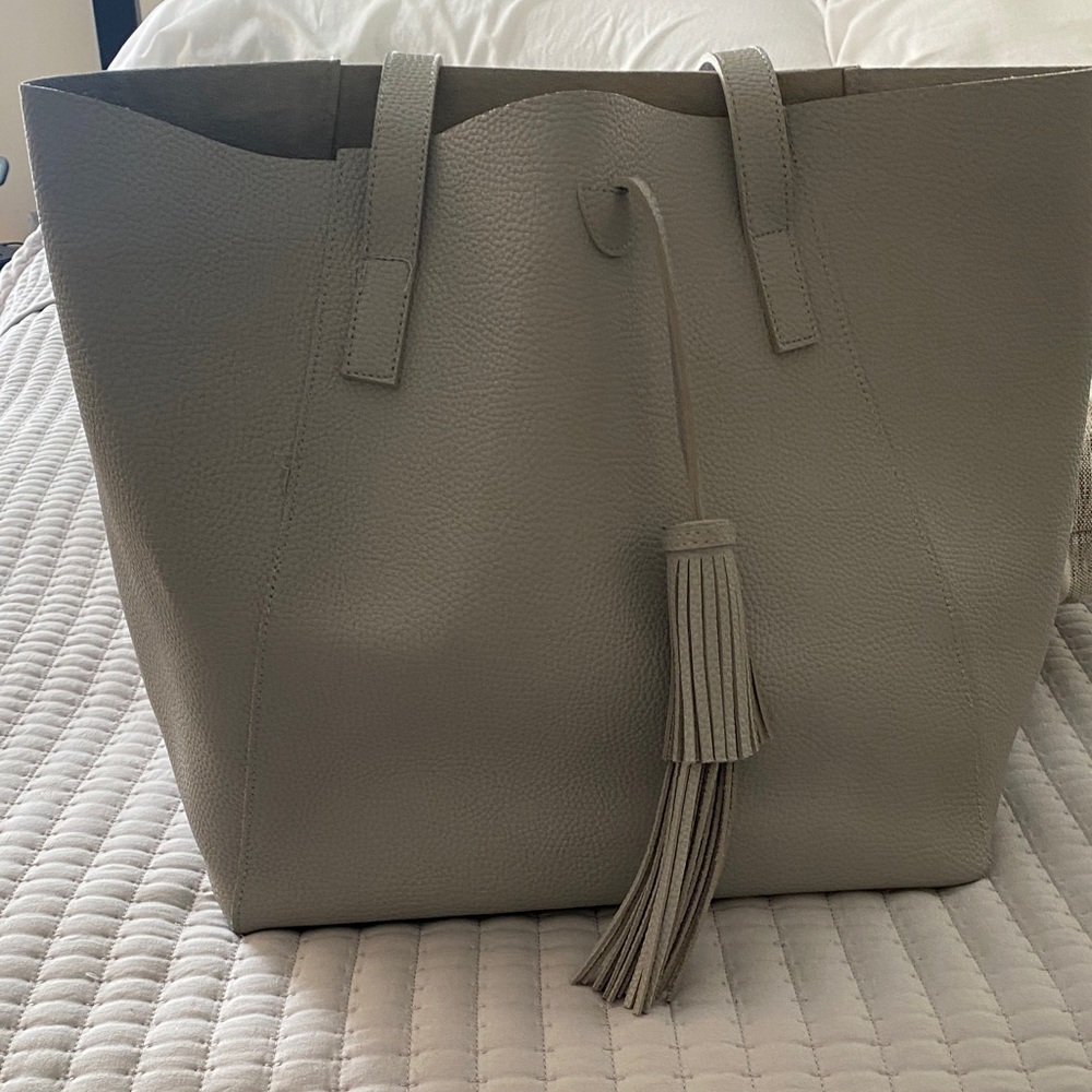 Elegant Gray Tote Bag